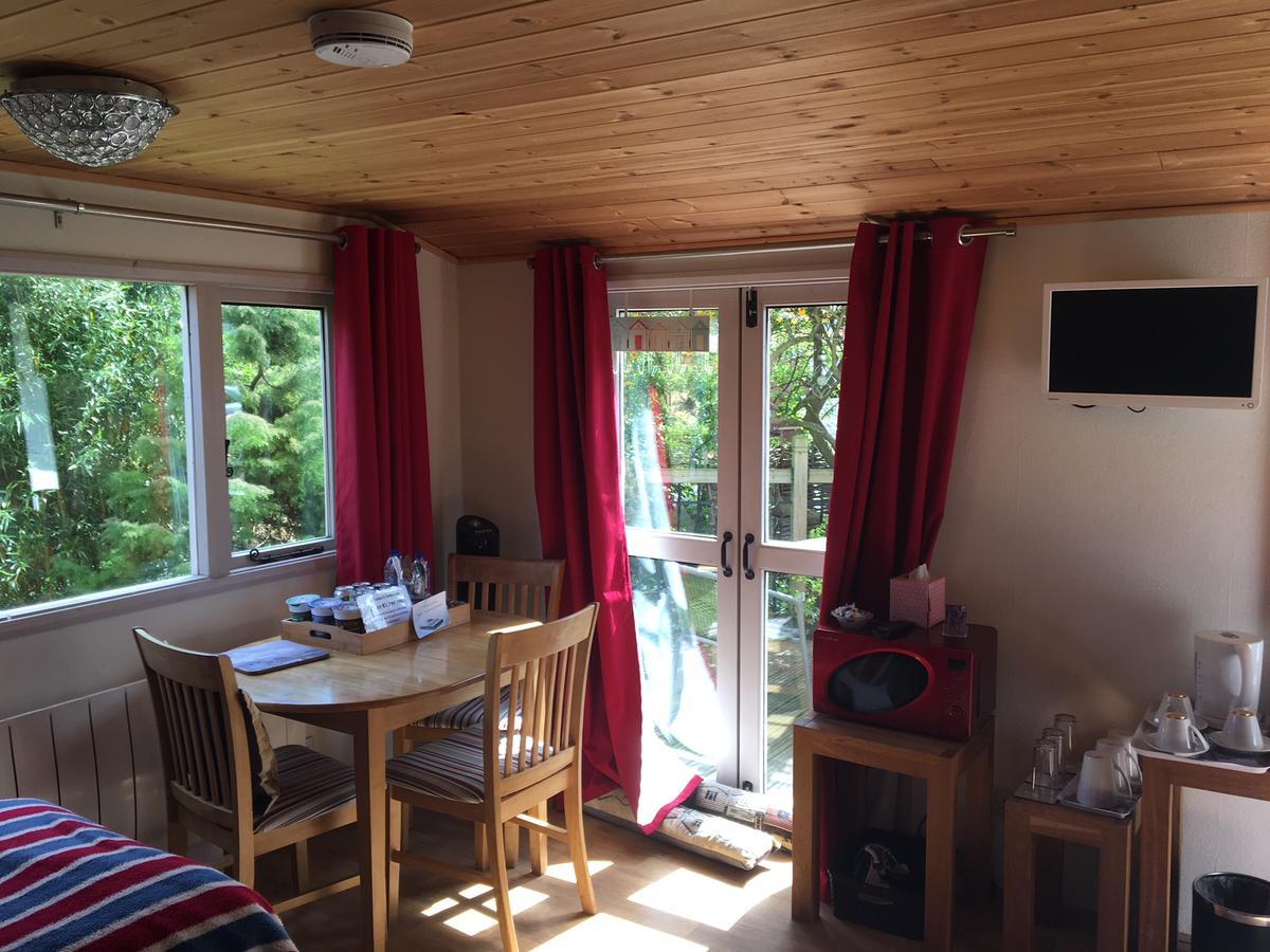 The Willows Guest House Takeley Kültér fotó