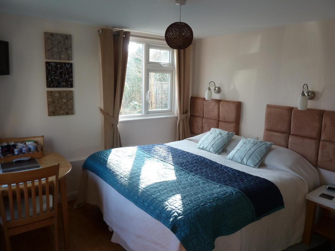 The Willows Guest House Takeley Kültér fotó
